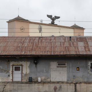 Peter Korček: STANICE, fotografická kniha